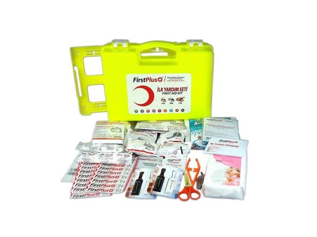 First Plus İlk Yardım Çantası Sarı Duvara Monte Aparatlı