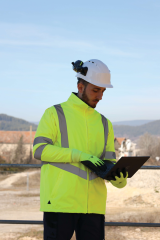 Delta Plus Quartz Up 3 Elektrik Yalıtımlı Rotor Ayarlı Polipropilen Güvenlik Bareti Beyaz